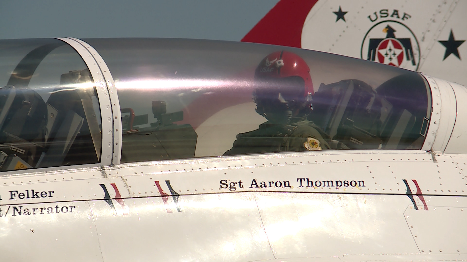 Hometown Hero' takes once-in-a-lifetime flight with Air Force Thunderbirds