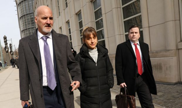 NEW YORK, NEW YORK - FEBRUARY 06: Actress Allison Mack leaves the Brooklyn Federal Courthouse with ...