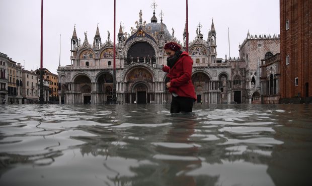 Venice resident Elisa Aquina Laterza told CNN she lives near the Rialto Bridge. She posted on Twitt...