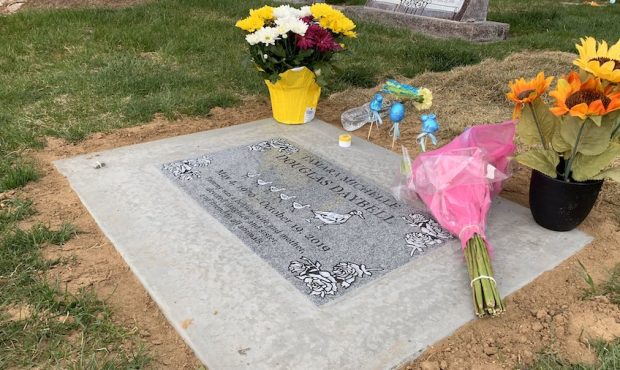 The headstone for 46-year-old Tammy Daybell at the Springville Evergreen Cemetery. (Garna Mejia, KS...