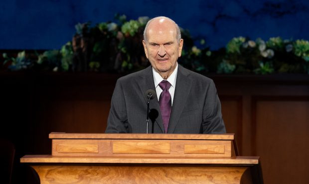 President Russell M. Nelson prepares to lead Latter-day Saints worldwide in the Hosanna Shout at th...