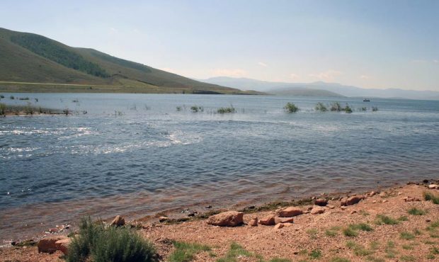 FILE: Strawberry Reservoir. (Utah Department of Natural Resources)...