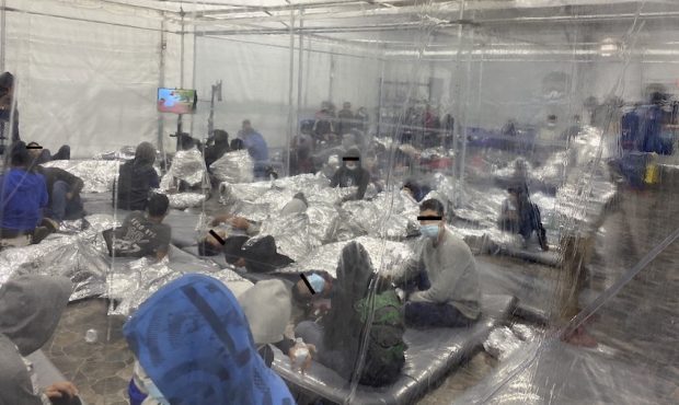 Photos Of Migrant Detention Highlight Border Secrecy