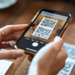 Just scan the code with your smartphone and an instant online menu.