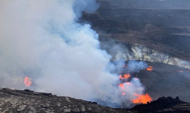At approximately 3:20 p.m. HST on Sept. 29, 2021, an eruption began within Halemaʻumaʻu crater in...