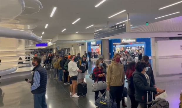 FILE: Holiday travelers lined up at the Salt Lake City airport. (KSL TV)...