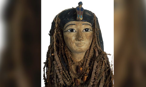 The face mask of the the mummy of Pharoah Amenhotep. (Sahar Saleem/Zahi Hawass)...