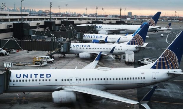 United Airlines planes sit on the runway at Newark Liberty International Airport on November 30, 20...