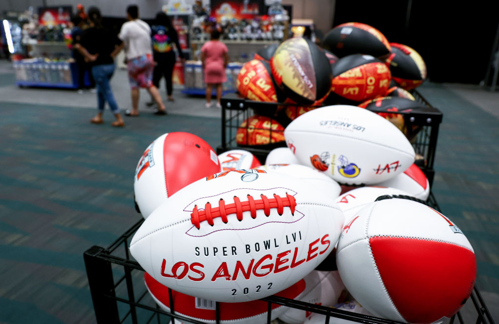 LOS ANGELES, CALIFORNIA - FEBRUARY 07: Super Bowl LVI footballs are displayed for sale in the NFL S...