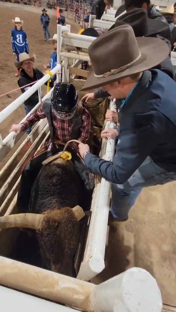 Southern Utah teen killed in bull riding accident