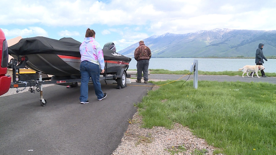 Utah families make new plans after flooding closes Yellowstone National Park