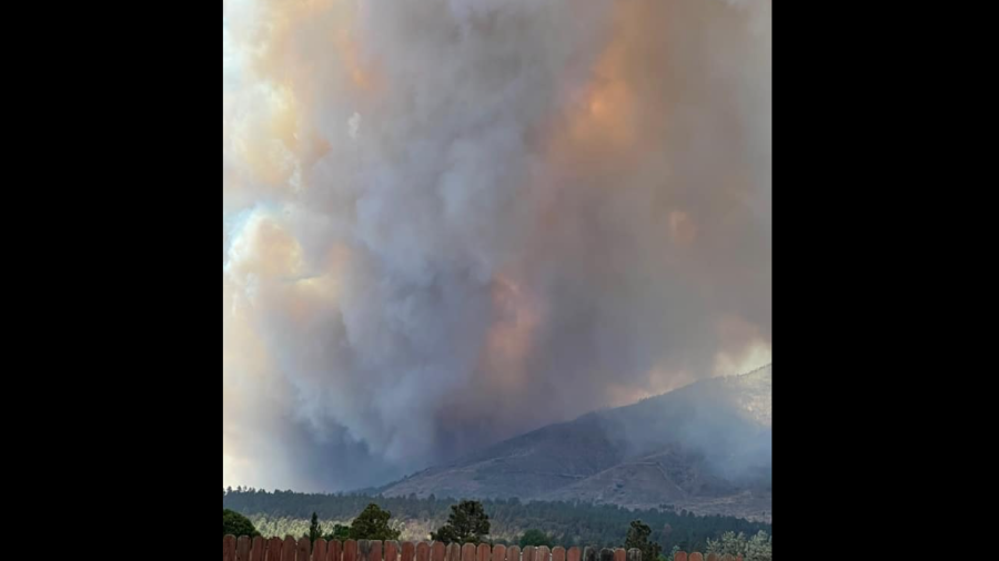 Fire near Flagstaff, AZ
Photo courtesy Flagstaff Mayor Paul Deasy...