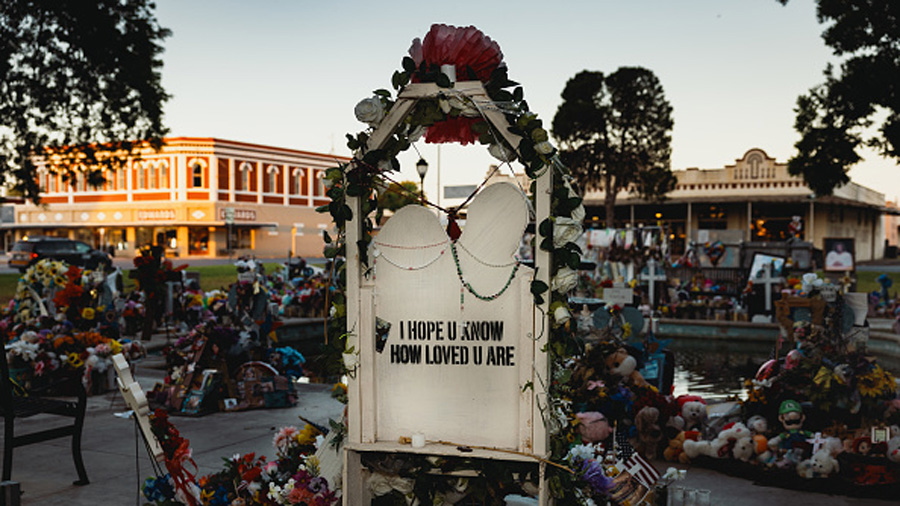 UVALDE, TX - JUNE 25: A sign reads "I hope u know how loved u are" at a memorial for the victims of...