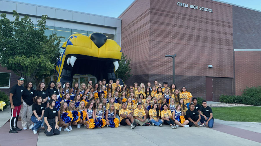 Orem High School student council and cheerleaders getting ready to welcome their fellow students....
