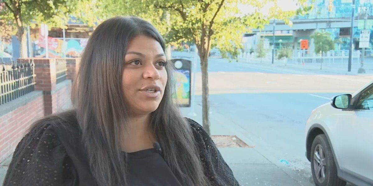 - A Portland Uber driver escaped a scary situation early Monday morning after her passenger pointed...