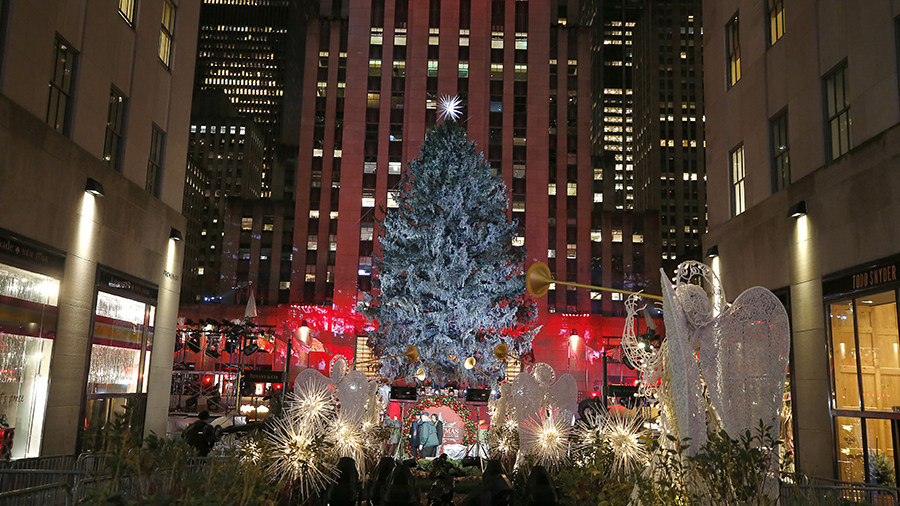 General view during the 2022 Rockefeller Center Christmas Tree Lighting Ceremony at Rockefeller Cen...