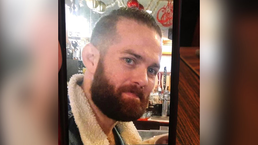 Authorities in Grants Pass, Oregon, are warning that suspect Benjamin Obadiah Foster, 36, may be tr...