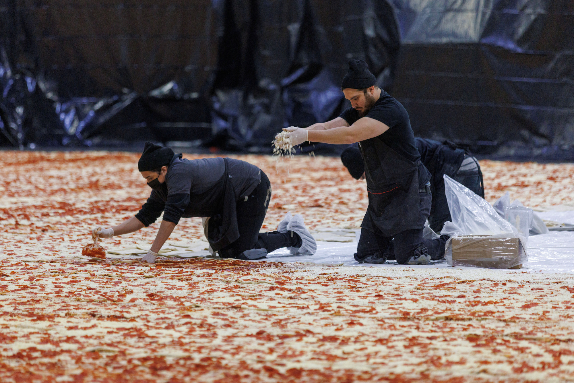 New record set for world's biggest pizza