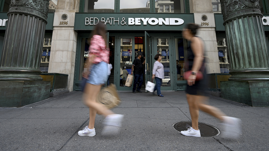 Bed Bath And Beyond is in financial trouble...