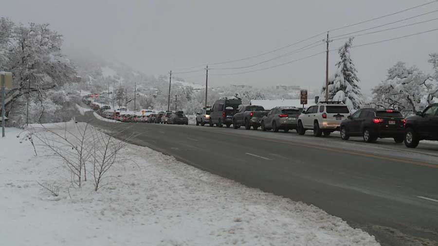 Cars lined up in Cottonwood canyon...