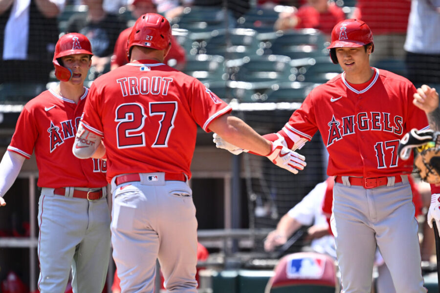 FILE: CHICAGO, IL - MAY 31:  Mike Trout #27 of the Los Angeles Angels is congratulated by Mickey Mo...