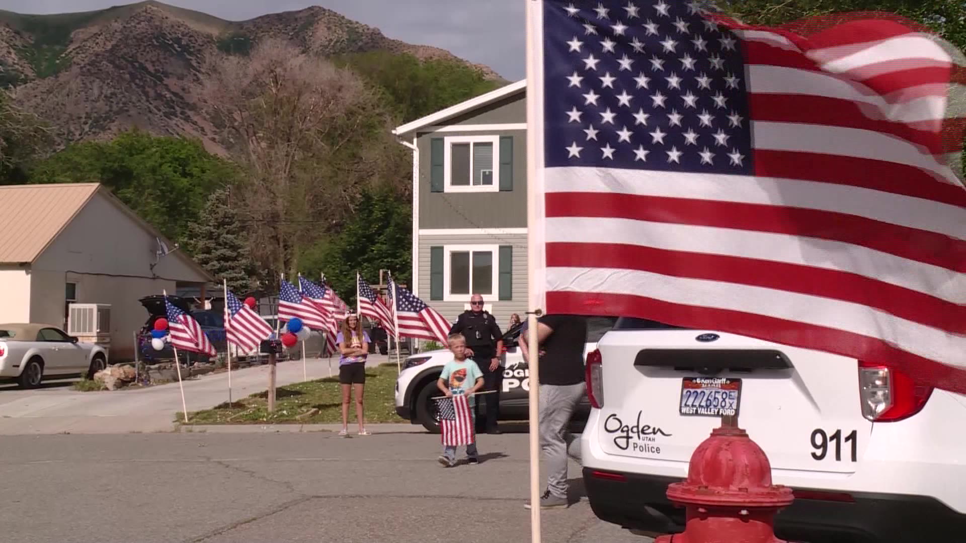 Brigham City gives Ogden police officer a hero’s welcome home. (KSL TV)...