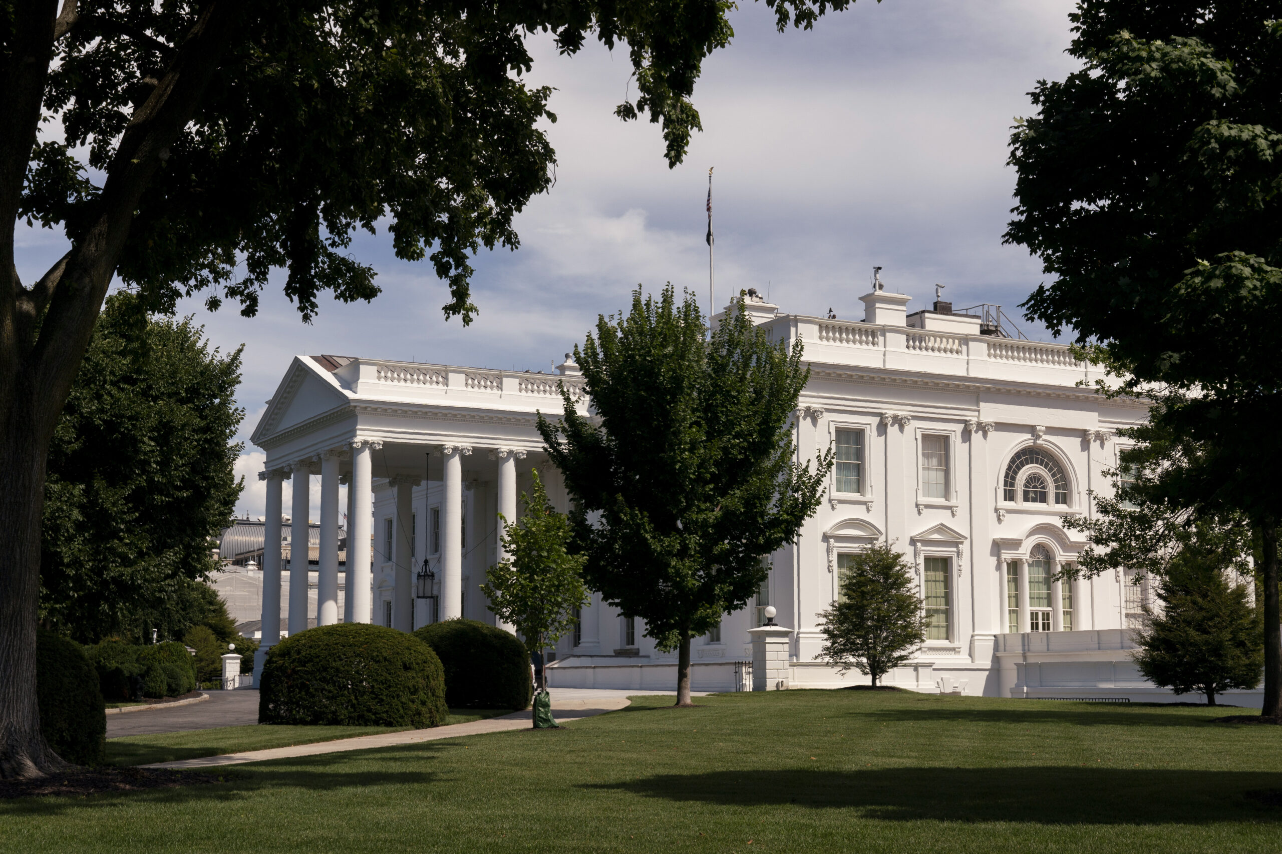 FILE - The White House is seen, July 30, 2022, in Washington. No fingerprints or DNA turned up on t...