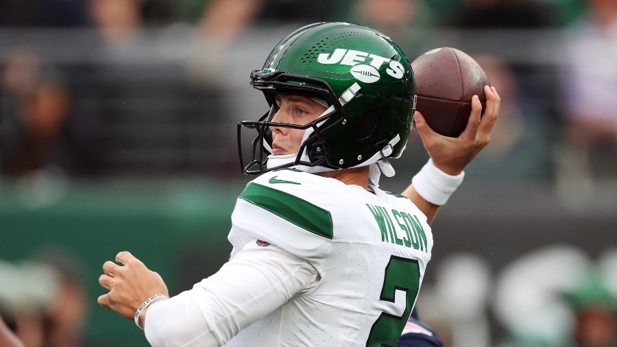 Jets QB Zach Wilson Throws Laser For TD Against Cowboys