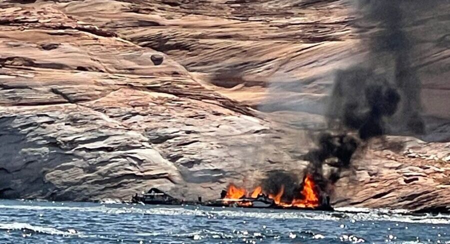 A house boat caught fire at Lake Powell, carrying 25 family members who were forced to jump into th...
