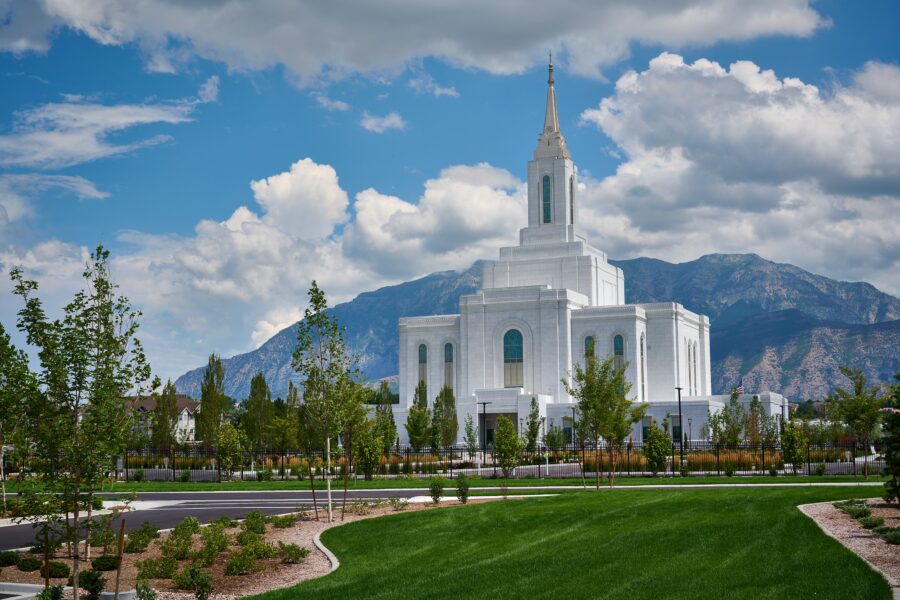 The Orem Utah Temple will be open for public tours until December, before it's dedicated. (The Chur...