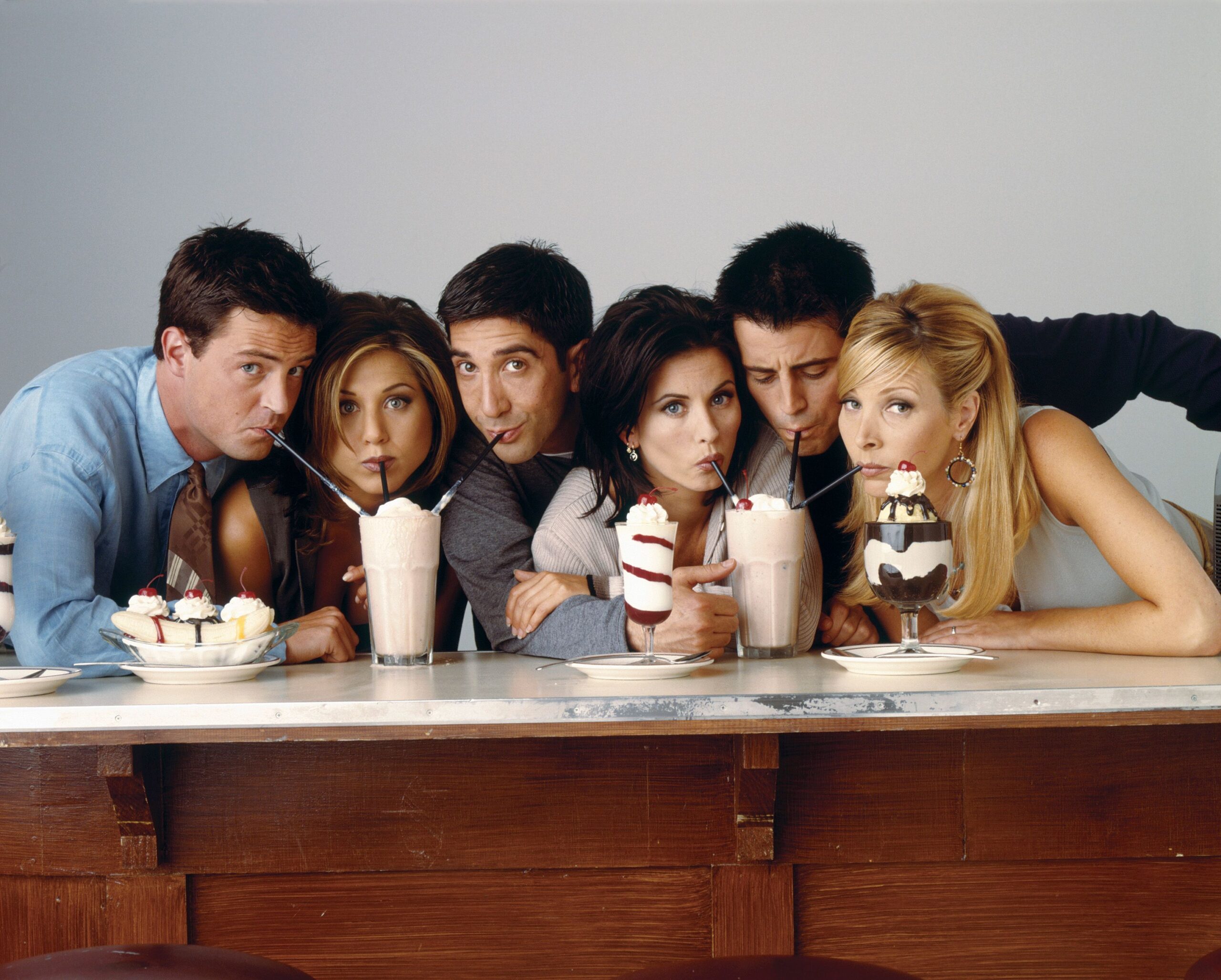 (From left) The cast of 'Friends,' Matthew Perry, Jennifer Aniston, David Schwimmer, Courteney Cox,...