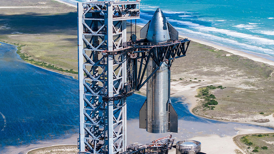 SpaceX Starship...