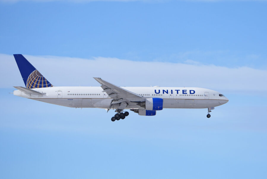 A United Airlines jetliner heads in for a landing at Denver International Airport after a winter st...