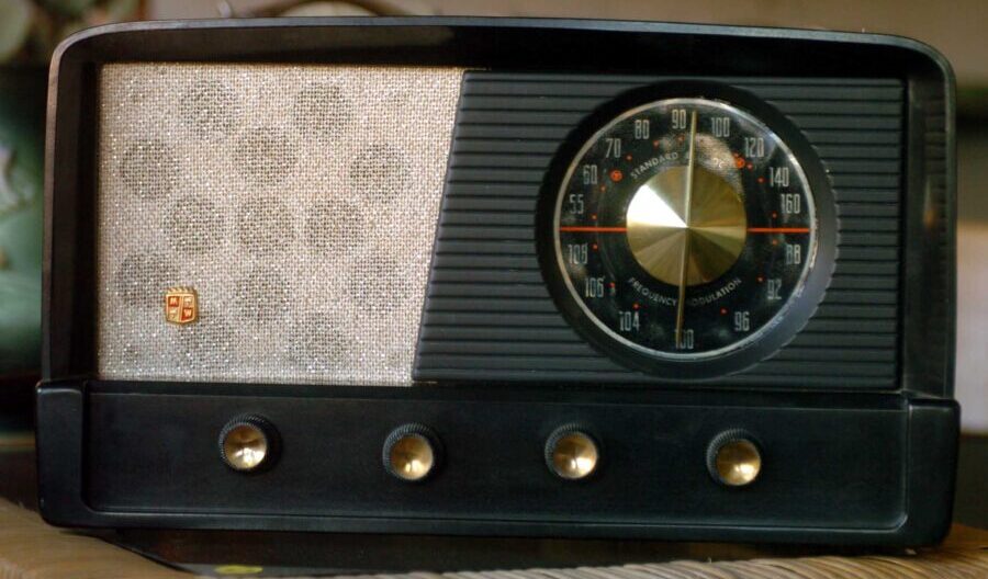 A radio from the 1940s at Elemente on Pierpont Ave. in Salt Lake City, Utah Wednesday April 6, 2005...