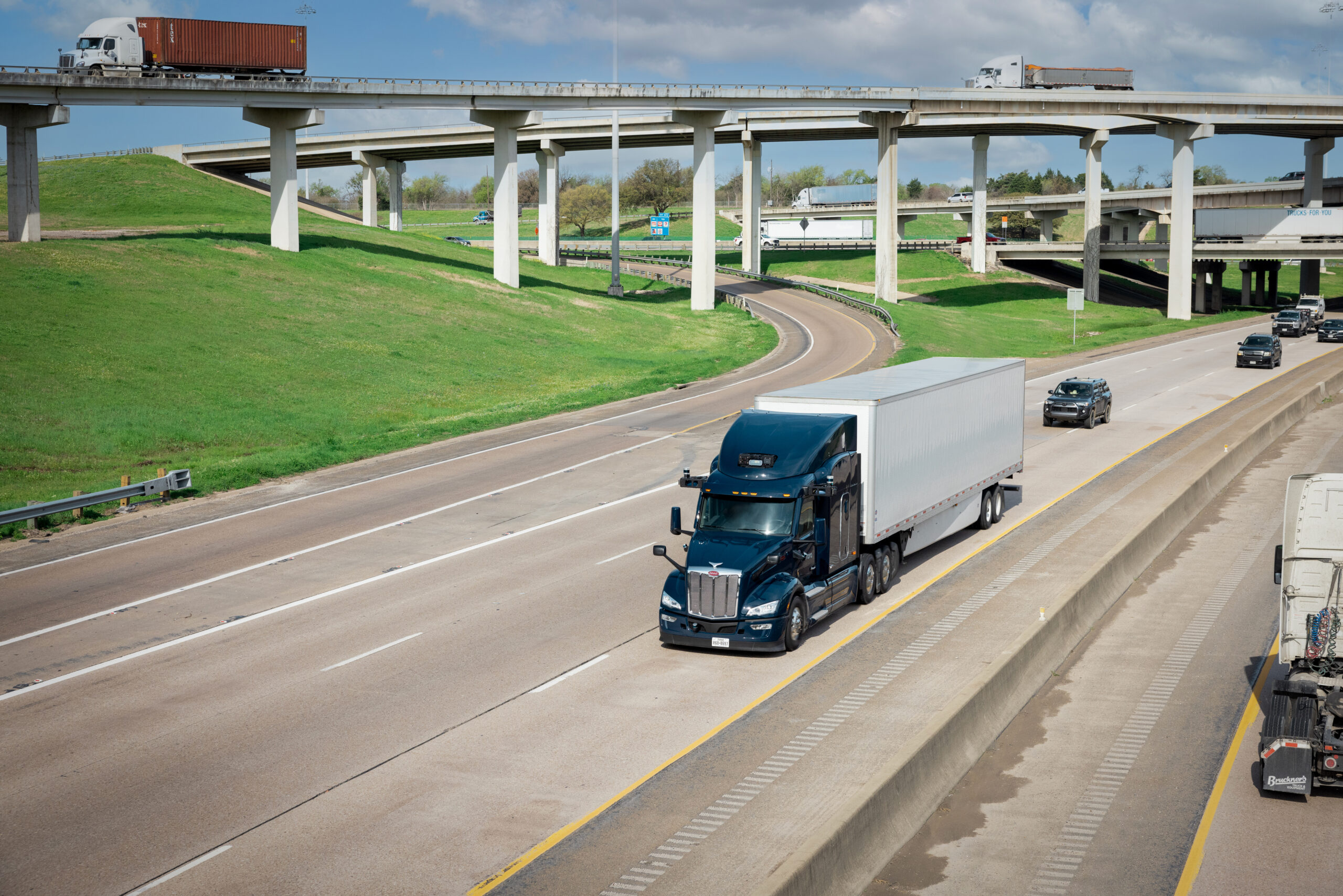 Late this year, Aurora plans to start hauling freight on Interstate 45 between the Dallas and Houst...