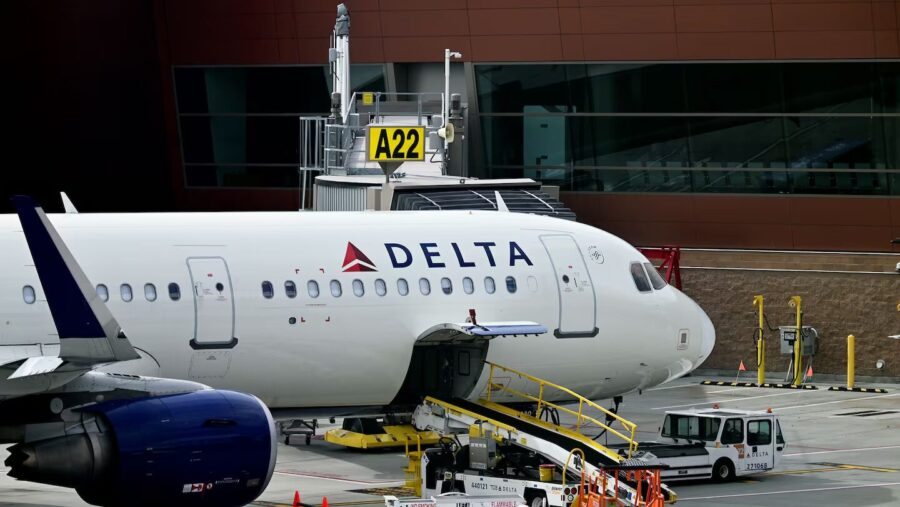 Flight to Portland turns around and lands in Salt Lake City after experiencing “pressure issues”