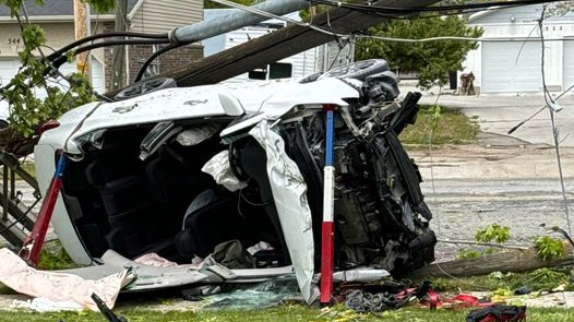 A vehicle struck a utility pole Wednesday afternoon in Syracuse, leaving hundreds without power. Th...